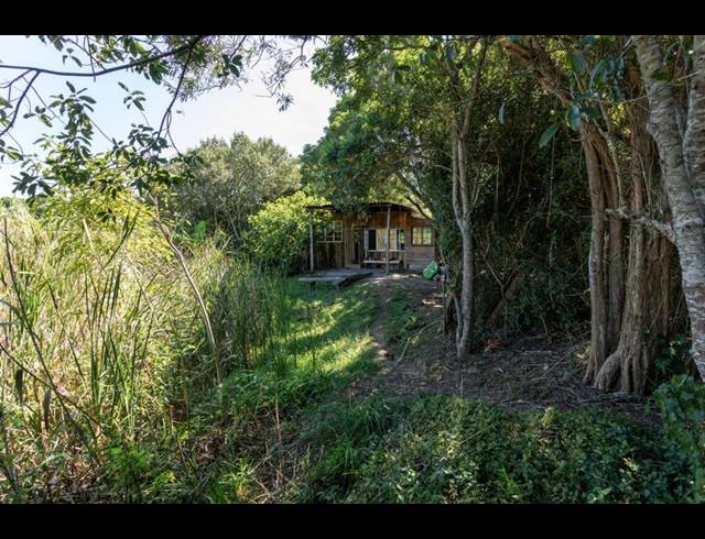 FARM FOR SALE IN PIESANG VALLEY